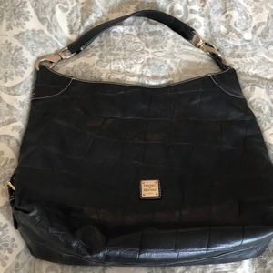 Women's textured leather purse